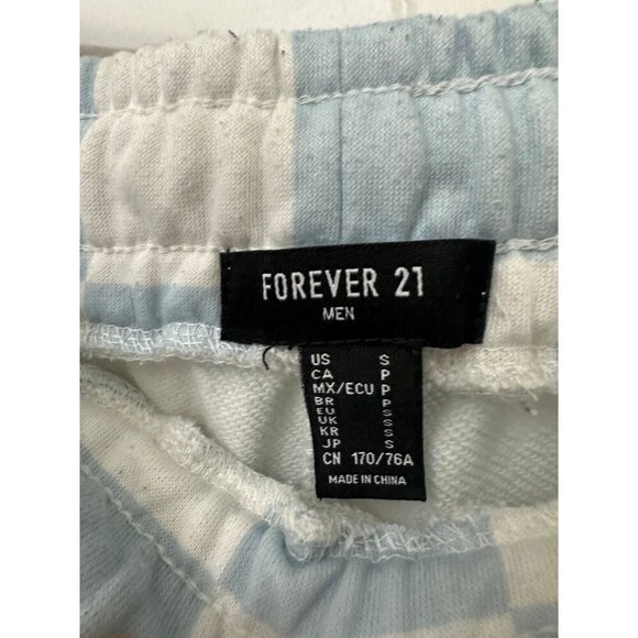 Forever21 men’s size small blue and white checkered shorts - Picture 6 of 9